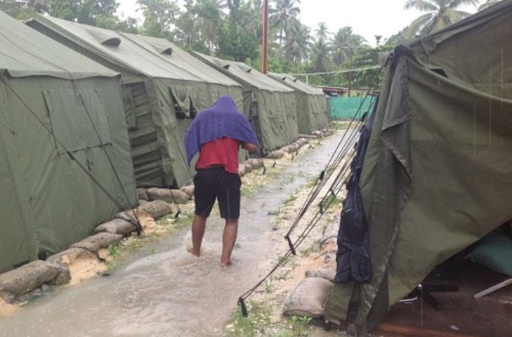 Manus Island: Australia abandons refugees