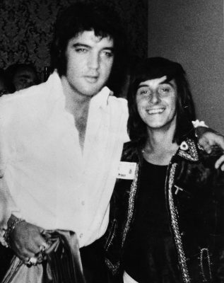 THERE'S ONLY 1 KING ELVIS - 1972