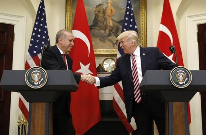 US and Turkish leaders put best face on ties amid tensions
