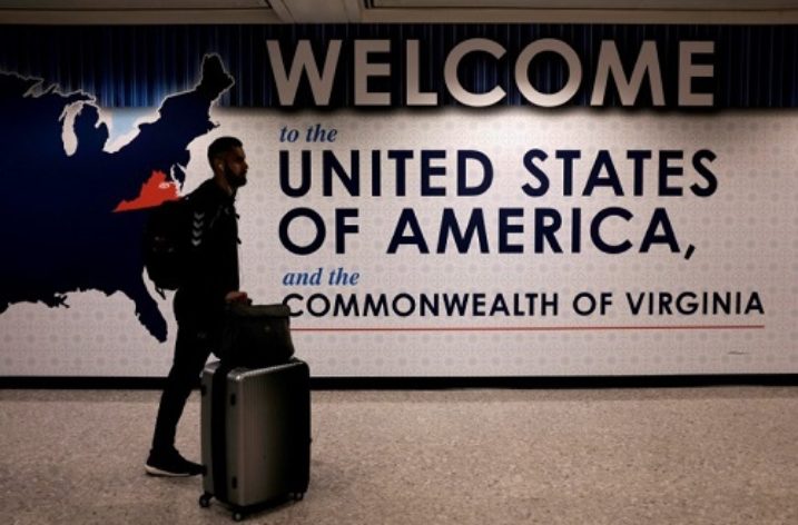 Widespread uncertainty as U.S. travel ban start looms